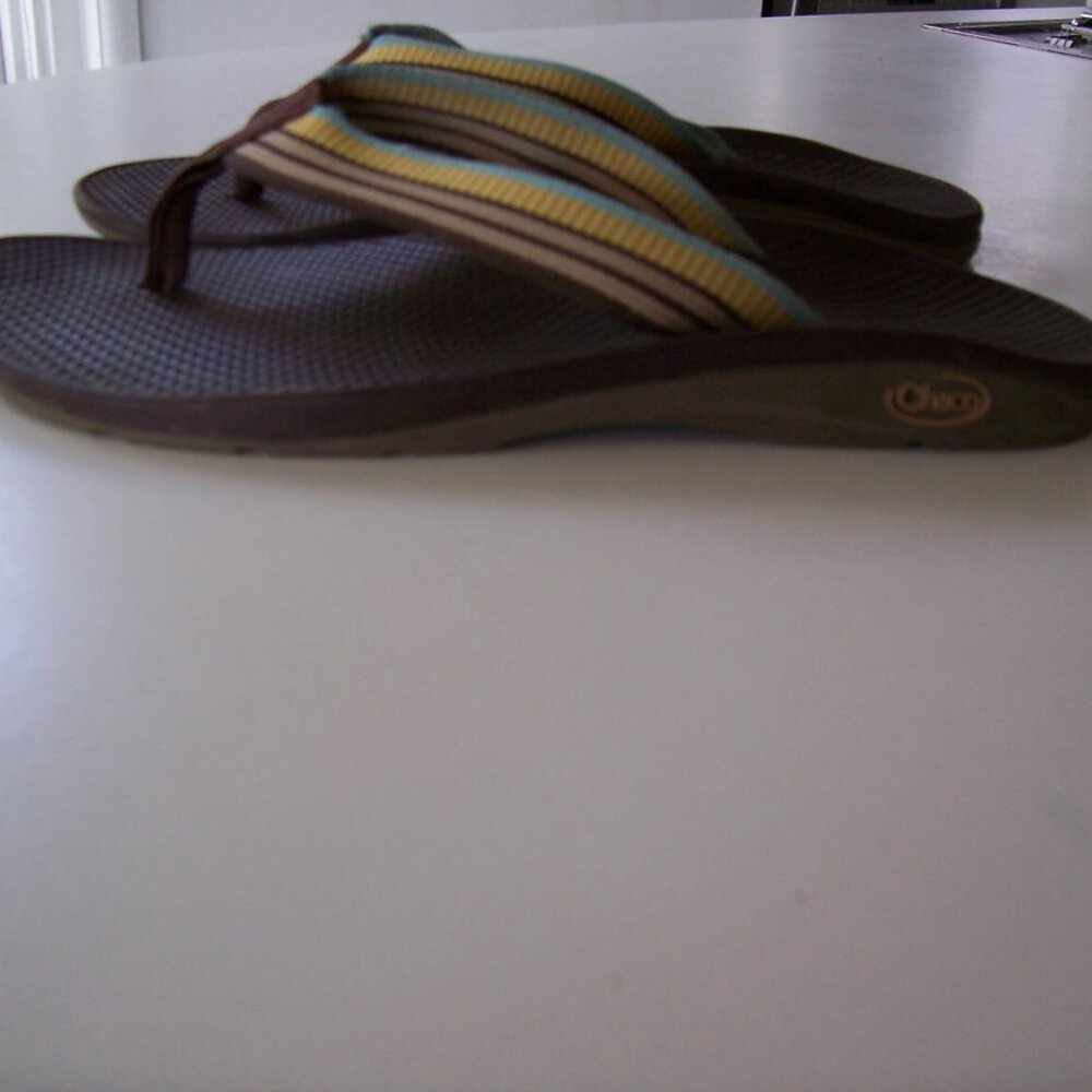 Chaco Classic Flip Flop Thong Size 9 - Picture 4 of 4